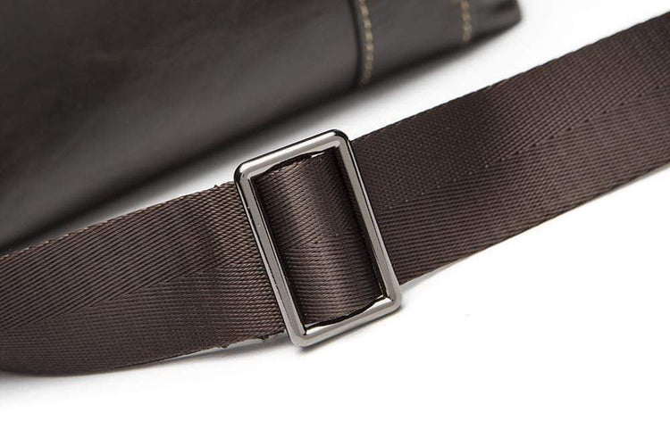 Metropolitan Slim Messenger Bag-3